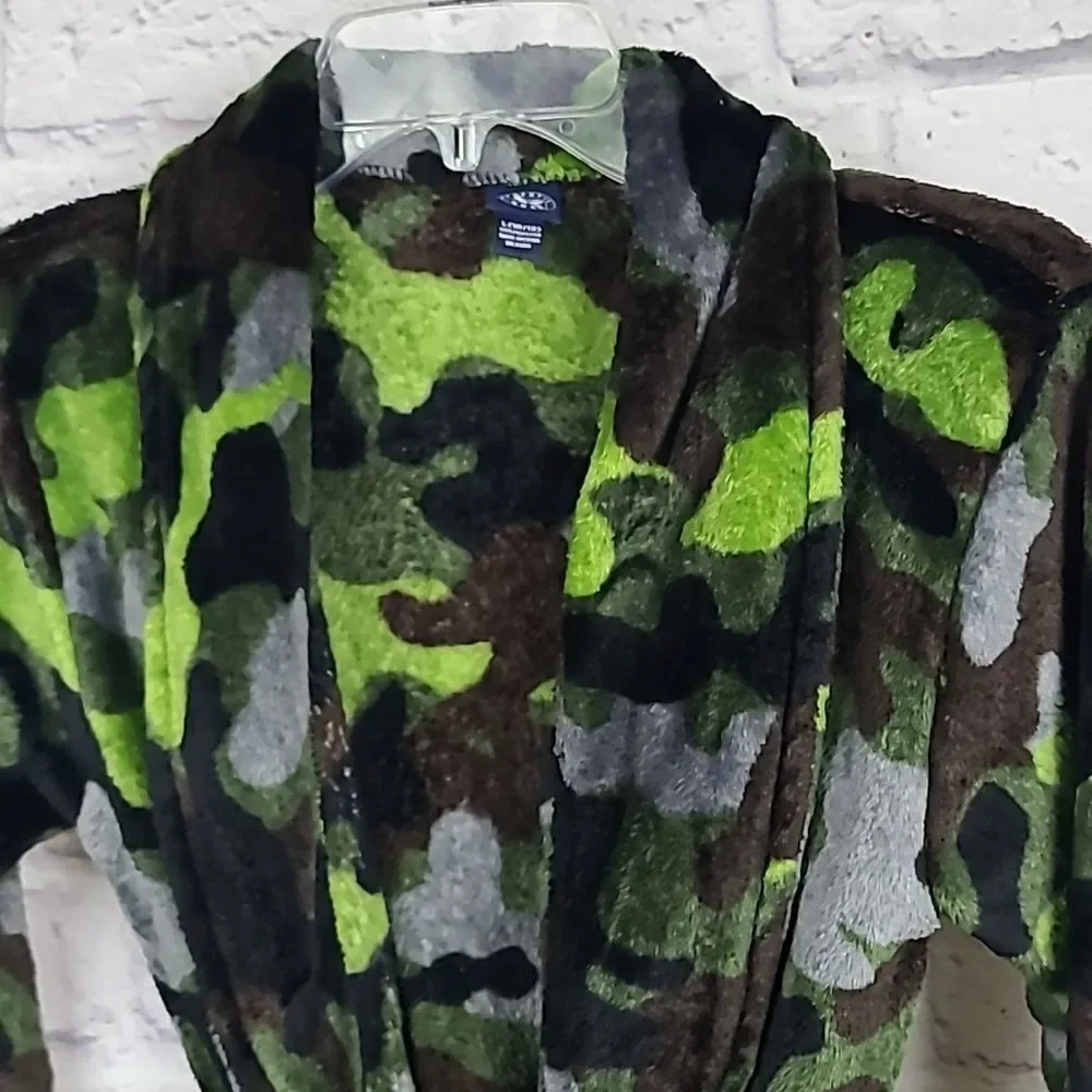 Camo Bathrobe Boys L 10/12 Faux Fur Fleece Sleepwear Robe Plush Camoflauge